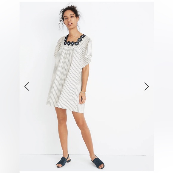 Madewell Dresses & Skirts - Madewell Embroidered Butterfly Dress in Stripe